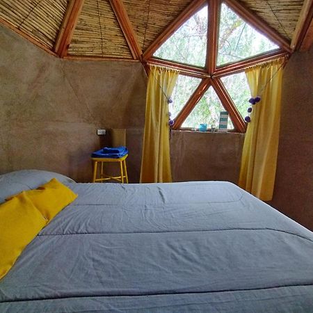 Casa Arbol Domos Vandrarhem Cafayate Exteriör bild