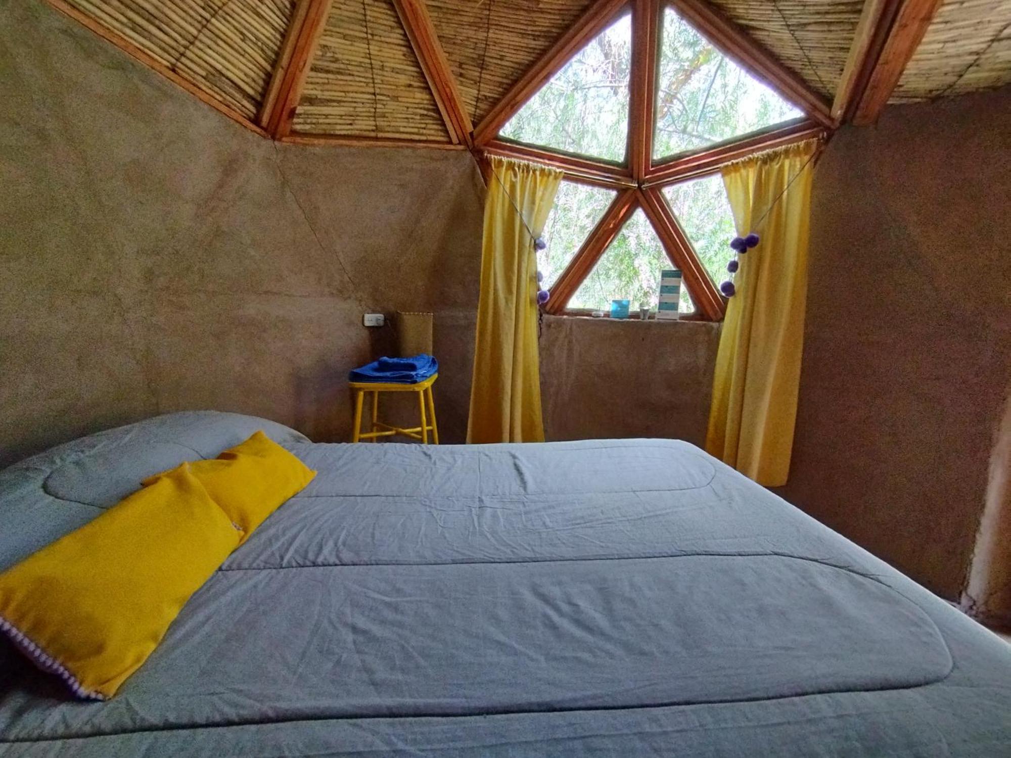 Casa Arbol Domos Vandrarhem Cafayate Exteriör bild